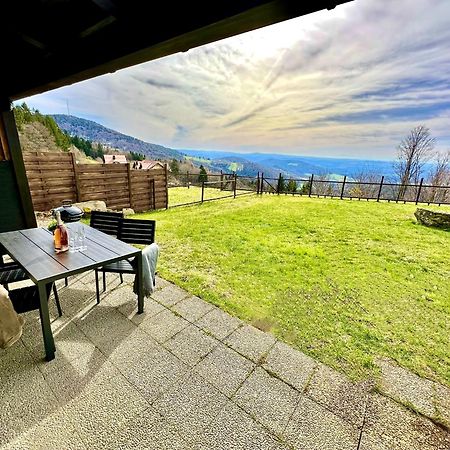 Gemuetliches Alpenblick Berg-Bungalow + Grosser Garten + Netflix! Schofweg Luaran gambar