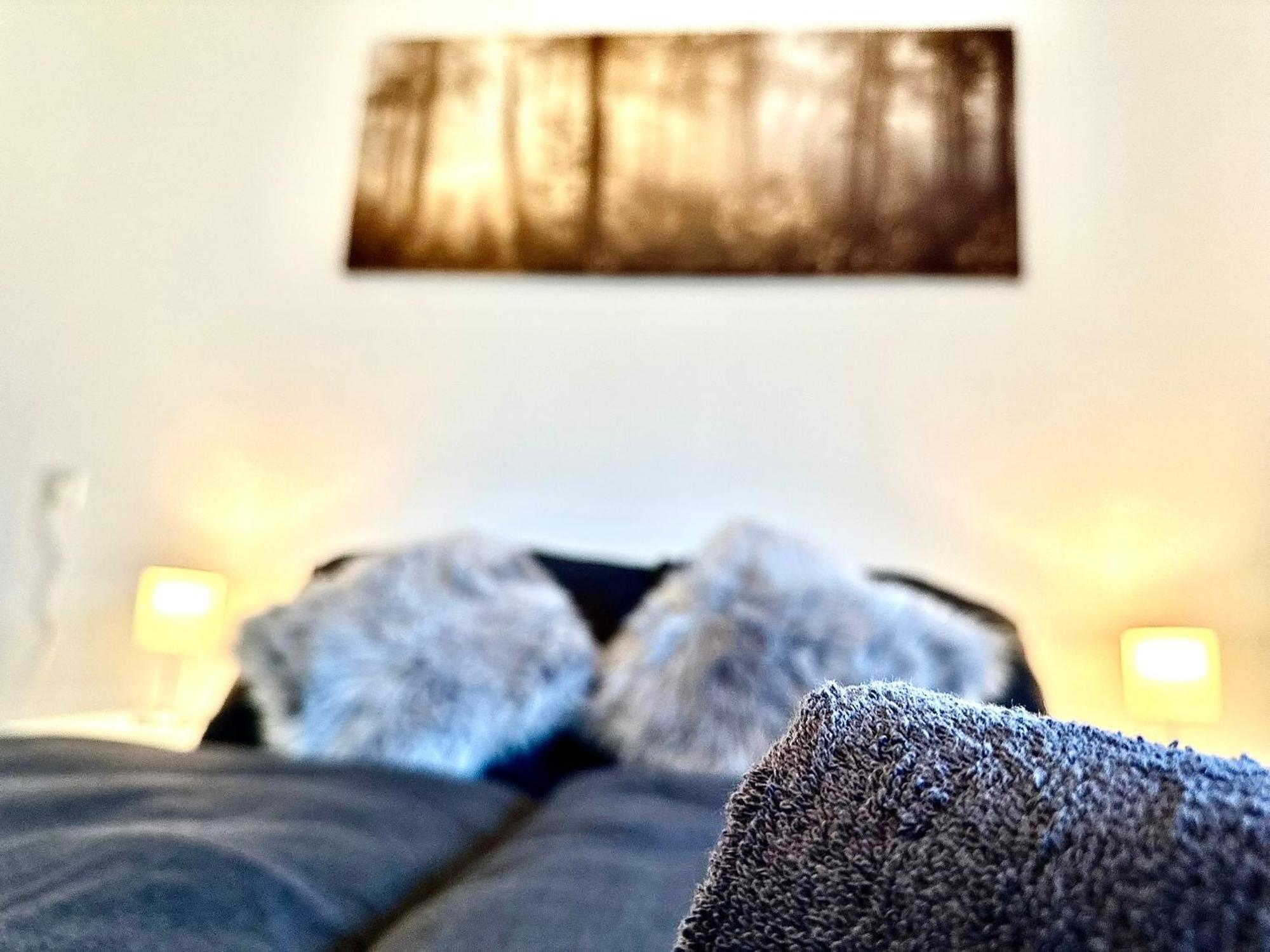 Gemuetliches Alpenblick Berg-Bungalow + Grosser Garten + Netflix! Schofweg Luaran gambar