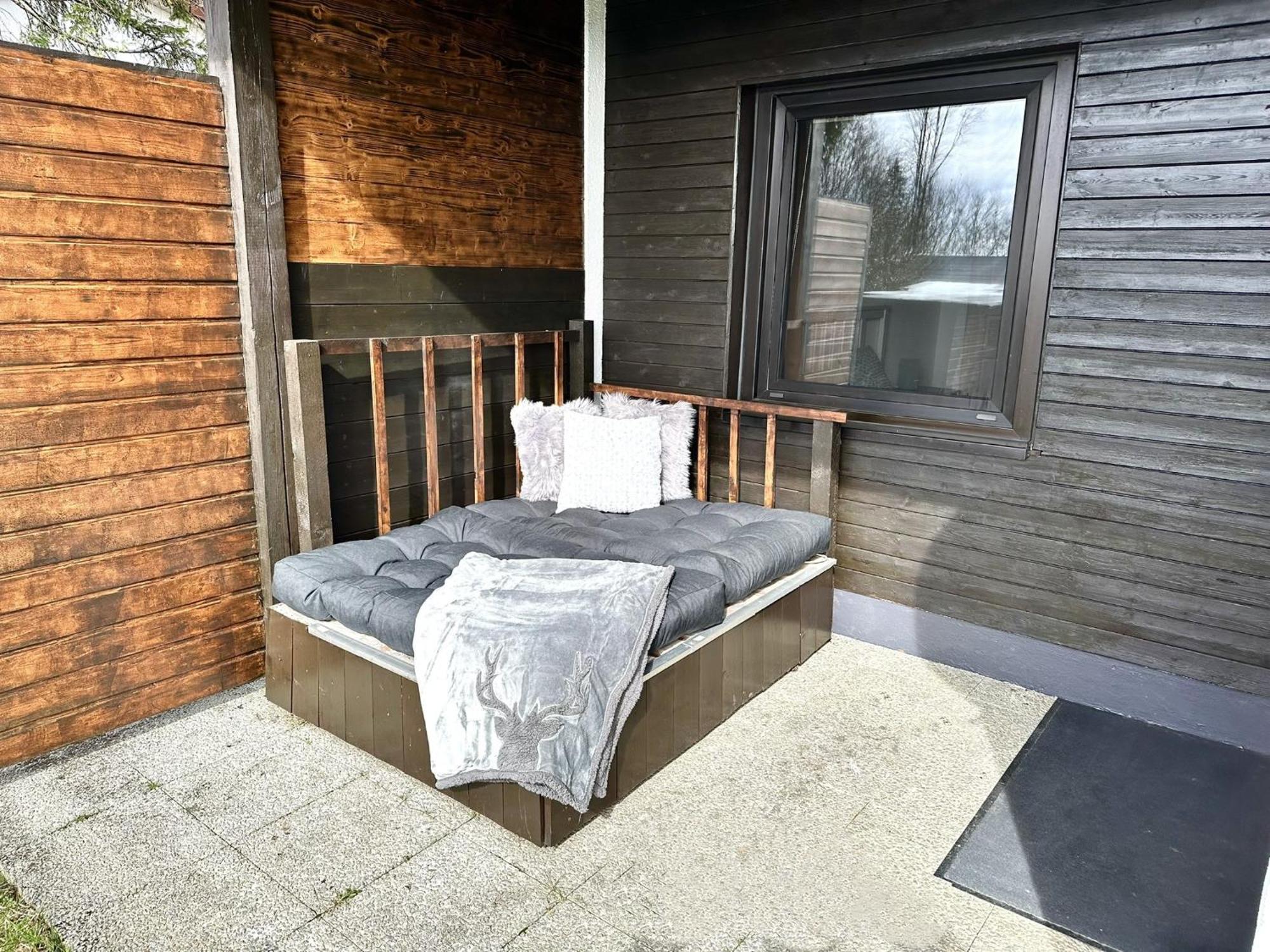 Gemuetliches Alpenblick Berg-Bungalow + Grosser Garten + Netflix! Schofweg Luaran gambar